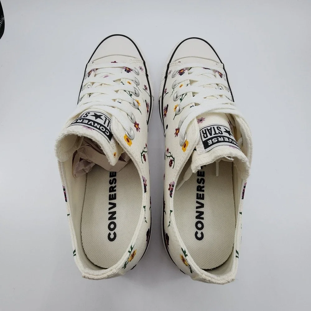 Converse Chuck Taylor All Star Low Shoes Womens 9.5 Cream Embroidered Floral NEW - Picture 7 of 12